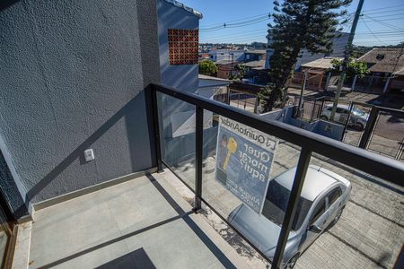 Varanda de kitnet/studio para alugar com 1 quarto, 50m² em Jardim Algarve, Viamão