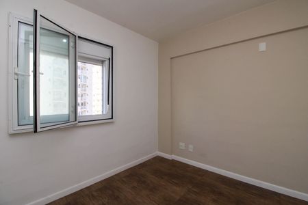 Apartamento à venda com 82m², 3 quartos e 2 vagas Apartamento à venda com 82m², 3 quartos e 2 vagasSuíte