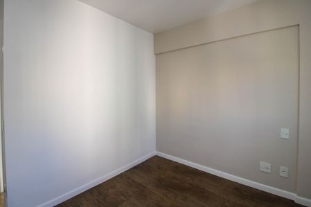 Apartamento à venda com 82m², 3 quartos e 2 vagas Apartamento à venda com 82m², 3 quartos e 2 vagasSuíte