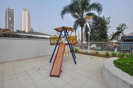 Apartamento à venda com 82m², 3 quartos e 2 vagas Apartamento à venda com 82m², 3 quartos e 2 vagasPlayground