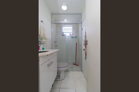 Apartamento à venda com 47m², 2 quartos e 1 vaga Apartamento à venda com 47m², 2 quartos e 1 vagaBanheiro