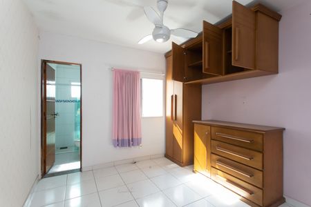 Casa à venda com 110m², 2 quartos e 2 vagas Casa à venda com 110m², 2 quartos e 2 vagasSuíte 2