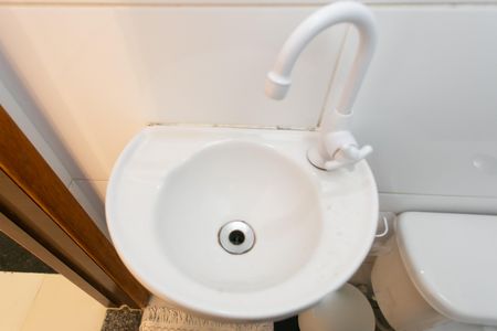 Casa à venda com 110m², 2 quartos e 2 vagas Casa à venda com 110m², 2 quartos e 2 vagasLavabo
