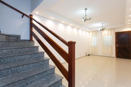 Sala de casa à venda com 2 quartos, 110m² em Jardim Helena, São Paulo