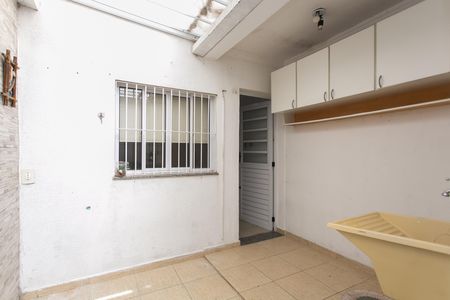 Casa à venda com 110m², 2 quartos e 2 vagas Casa à venda com 110m², 2 quartos e 2 vagasÁrea de Serviço
