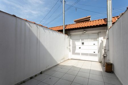Casa à venda com 110m², 2 quartos e 2 vagas Casa à venda com 110m², 2 quartos e 2 vagasGaragem
