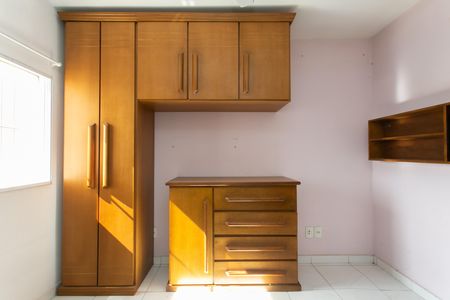 Casa à venda com 110m², 2 quartos e 2 vagas Casa à venda com 110m², 2 quartos e 2 vagasSuíte 2