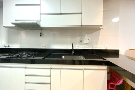 Apartamento à venda com 52m², 2 quartos e 1 vaga Apartamento à venda com 52m², 2 quartos e 1 vagaCozinha