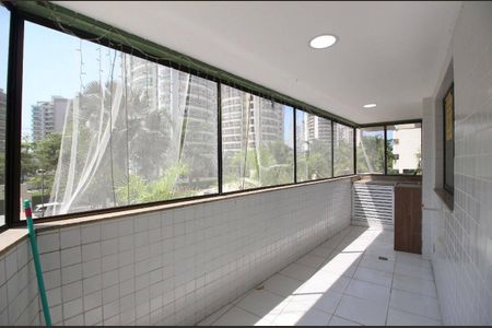 Apartamento à venda com 83m², 3 quartos e 2 vagas
