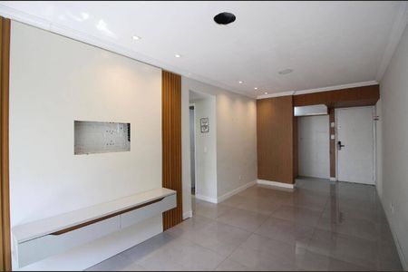Apartamento à venda com 83m², 3 quartos e 2 vagas