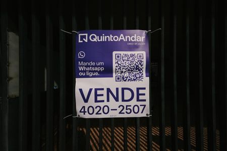 Casa à venda com 300m², 4 quartos e 6 vagasPlaquinha