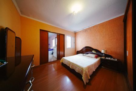 Casa à venda com 300m², 4 quartos e 6 vagasQuarto 2