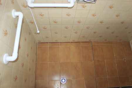 Casa para alugar com 80m², 2 quartos e sem vagaBanheiro