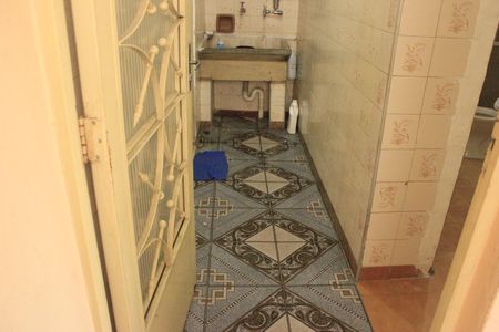 Casa para alugar com 80m², 2 quartos e sem vagaLavanderia