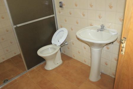Casa para alugar com 80m², 2 quartos e sem vagaBanheiro
