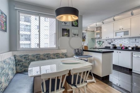 Apartamento à venda com 303m², 3 quartos e 4 vagas