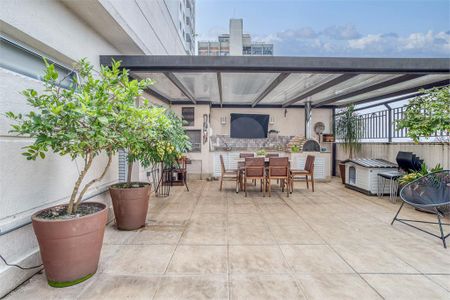 Apartamento à venda com 303m², 3 quartos e 4 vagas