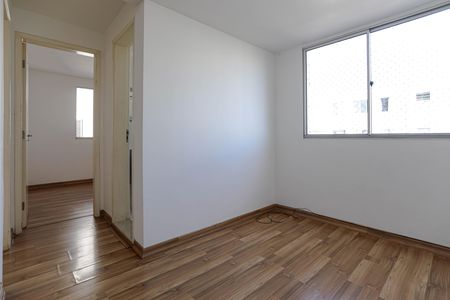 Sala de apartamento para alugar com 2 quartos, 47m² em Conjunto Residencial do Bosque, Mogi das Cruzes
