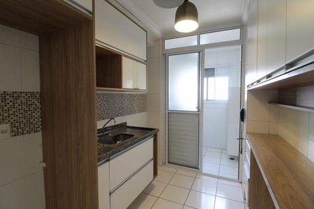 Apartamento à venda com 70m², 2 quartos e 2 vagasCozinha