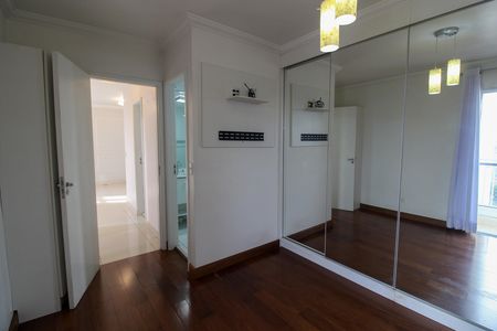 Apartamento à venda com 70m², 2 quartos e 2 vagasQuarto 2