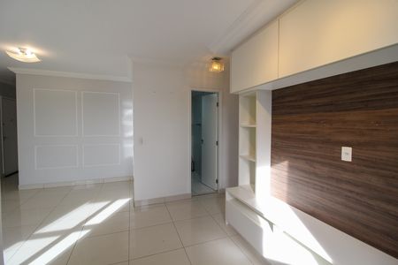 Apartamento à venda com 70m², 2 quartos e 2 vagasSala