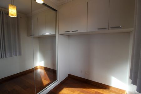 Apartamento à venda com 70m², 2 quartos e 2 vagasQuarto 1