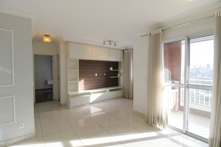 Sala de apartamento para alugar com 2 quartos, 70m² em Jaguaré, São Paulo