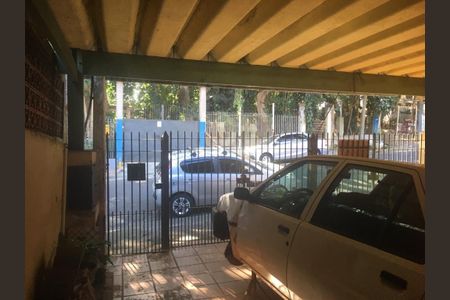 Casa à venda com 122m², 2 quartos e 2 vagas