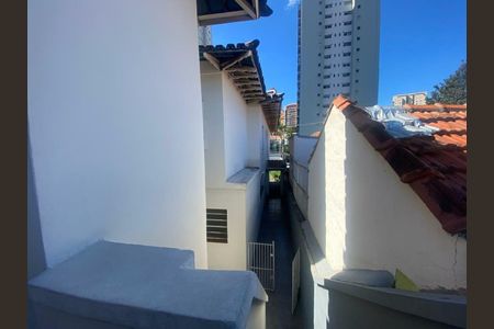 Casa à venda com 3 quartos, 156m² em Vila Alexandria, São Paulo