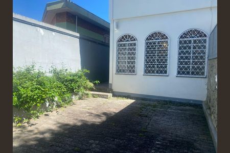 Casa à venda com 3 quartos, 156m² em Vila Alexandria, São Paulo
