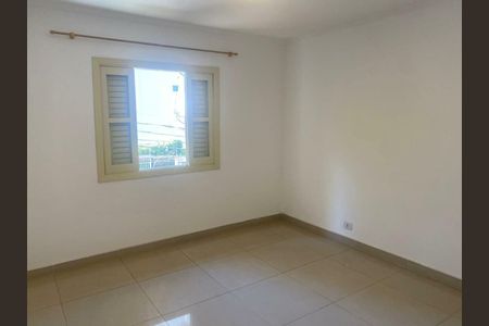 Casa à venda com 3 quartos, 156m² em Vila Alexandria, São Paulo