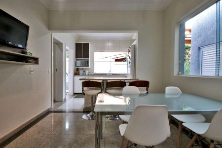Casa de Condomínio à venda com 3 quartos, 300m² em Residencial das Estrelas, Barueri