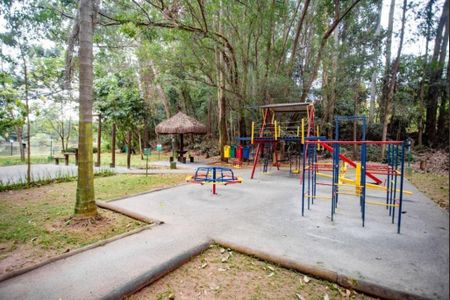 Casa de condomínio à venda com 348m², 4 quartos e 4 vagas