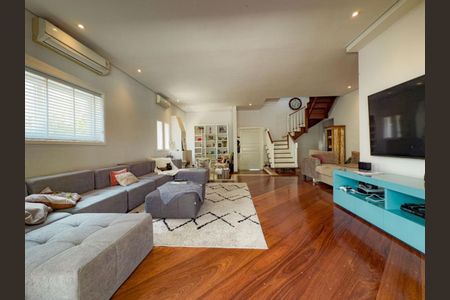 Casa de Condomínio à venda com 4 quartos, 348m² em Tamboré, Santana de Parnaíba