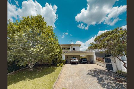 Casa de condomínio à venda com 348m², 4 quartos e 4 vagas