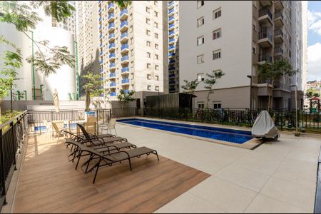 Apartamento para alugar com 34m², 2 quartos e sem vaga Apartamento para alugar com 34m², 2 quartos e sem vagaÁrea comum - Piscina