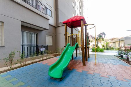 Apartamento para alugar com 34m², 2 quartos e sem vaga Apartamento para alugar com 34m², 2 quartos e sem vagaÁrea comum - Playground