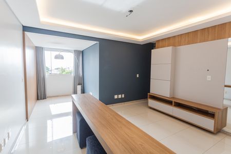 Sala de apartamento à venda com 3 quartos, 75m² em Ipiranga, Belo Horizonte