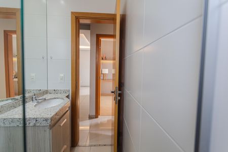 Apartamento à venda com 75m², 3 quartos e 2 vagasBanheiro Social