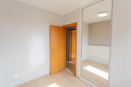 Apartamento à venda com 75m², 3 quartos e 2 vagasQuarto 3