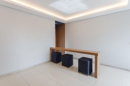 Sala de apartamento à venda com 3 quartos, 75m² em Ipiranga, Belo Horizonte