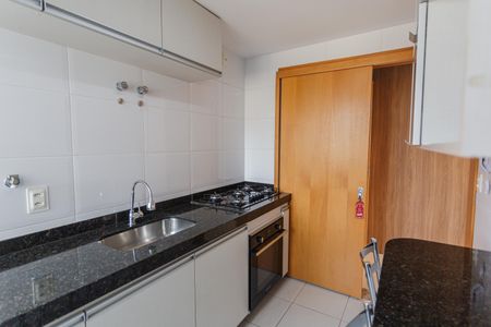 Apartamento à venda com 75m², 3 quartos e 2 vagasCozinha