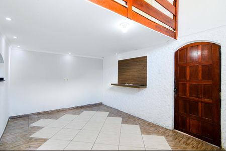 Sala de casa para alugar com 2 quartos, 89m² em Jardim Jovaia, Guarulhos
