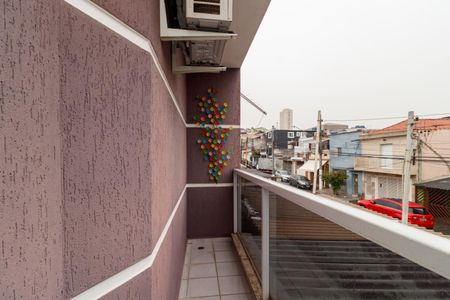 Casa para alugar com 127m², 3 quartos e 2 vagas Casa para alugar com 127m², 3 quartos e 2 vagasSuíte