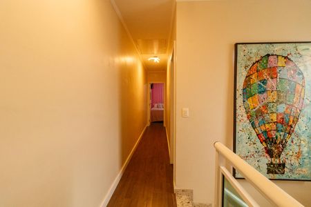 Casa para alugar com 127m², 3 quartos e 2 vagas Casa para alugar com 127m², 3 quartos e 2 vagasCorredor dos quartos