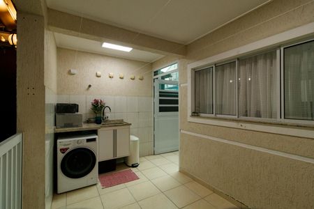 Casa para alugar com 127m², 3 quartos e 2 vagas Casa para alugar com 127m², 3 quartos e 2 vagasÁrea de Serviço