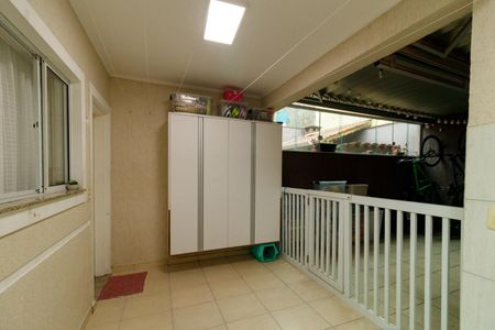 Casa para alugar com 127m², 3 quartos e 2 vagas Casa para alugar com 127m², 3 quartos e 2 vagasÁrea de Serviço