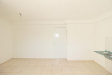 Apartamento para alugar com 41m², 2 quartos e sem vaga Apartamento para alugar com 41m², 2 quartos e sem vagaSala/Cozinha