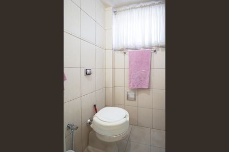 Apartamento à venda com 65m², 2 quartos e 1 vaga Apartamento à venda com 65m², 2 quartos e 1 vagaBanheiro