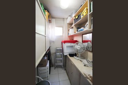 Apartamento à venda com 65m², 2 quartos e 1 vaga Apartamento à venda com 65m², 2 quartos e 1 vagaQuarto de Serviço